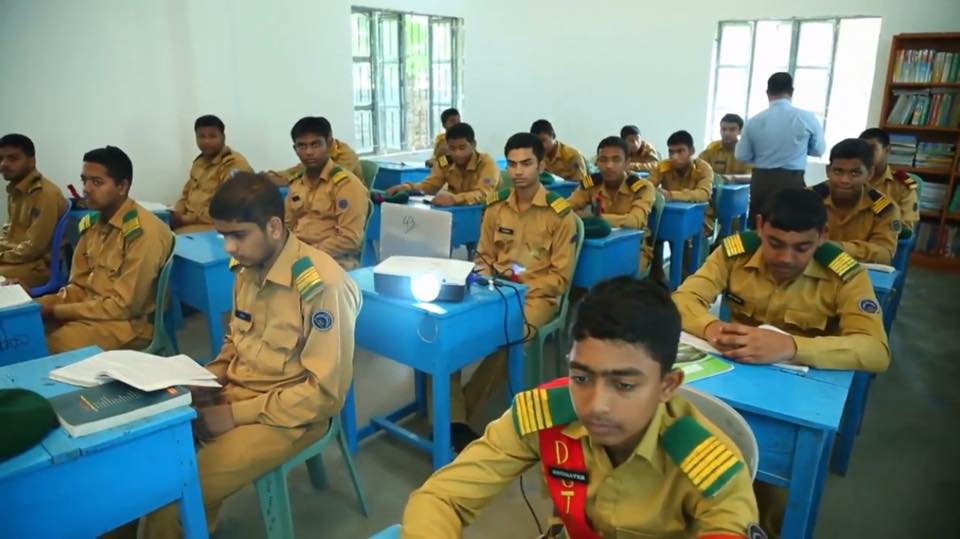 ক্লাস রুম
